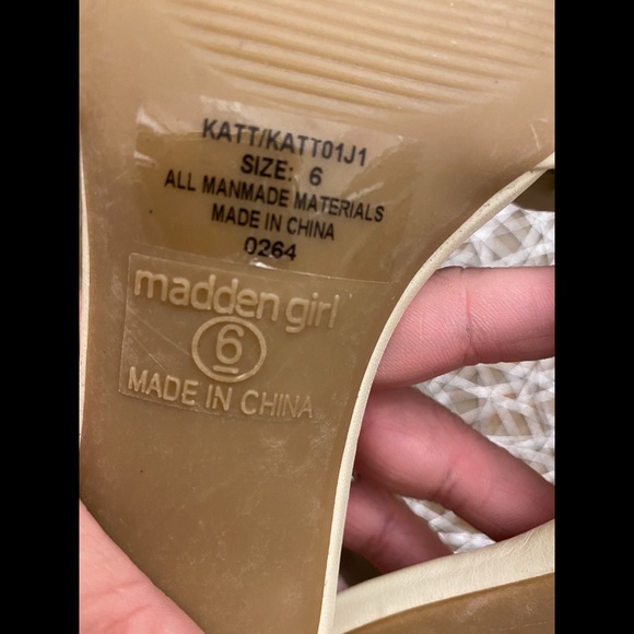Madden Girl Katt Heels - Picture 5 of 7